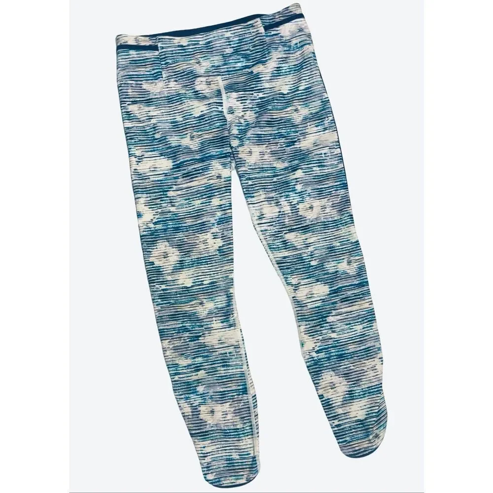 Lululemon Real Quick Tights in Hero Blue NWOT